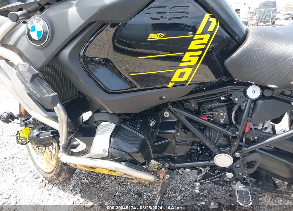 2021 BMW R 1250 GS ADVENTURE VIN: WB10M1301M6D76232