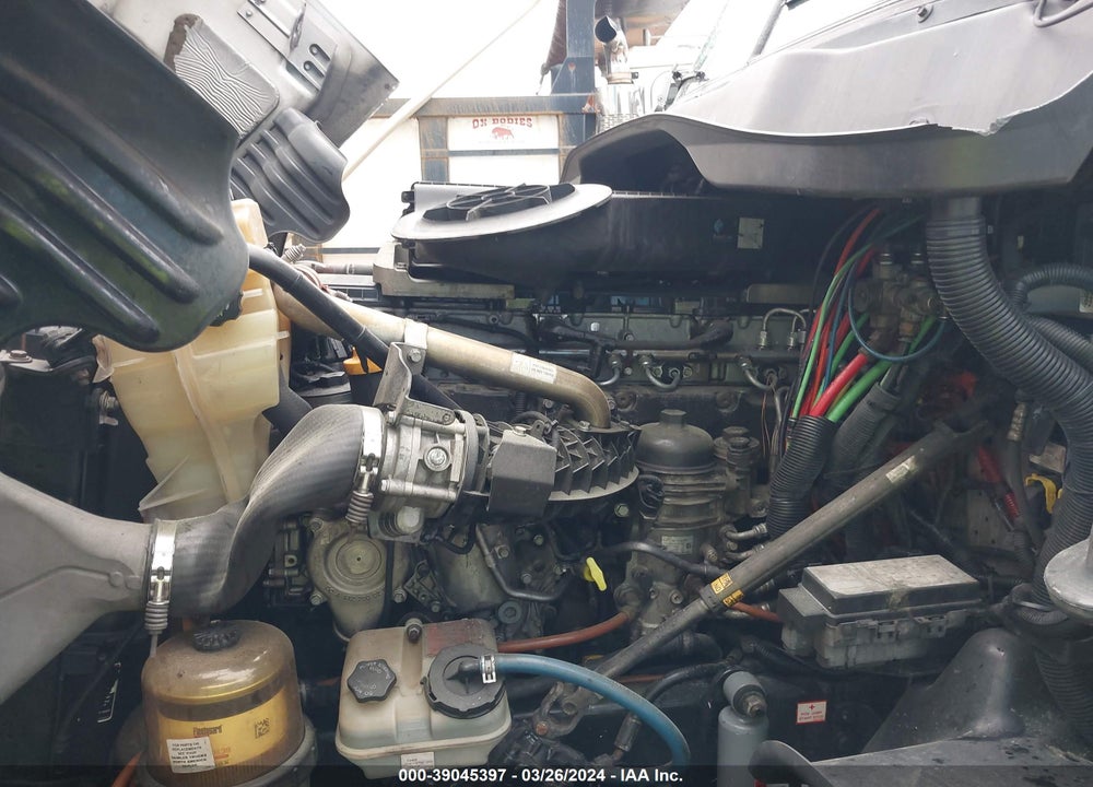 2014 FREIGHTLINER CASCADIA 125 VIN: 3AKJGLD50ESFK8022