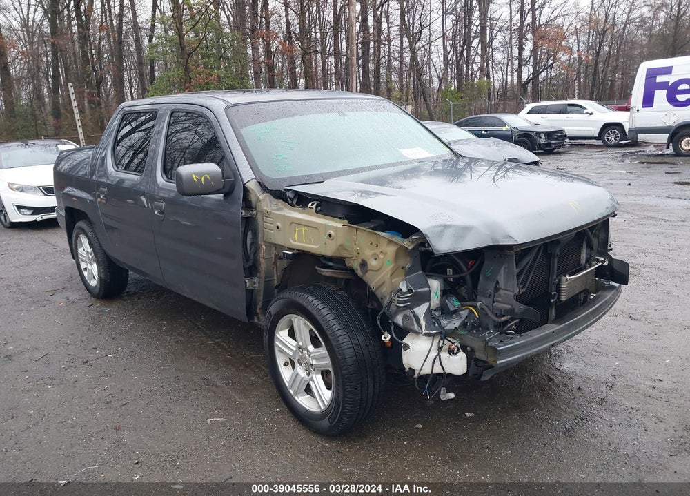 2011 HONDA RIDGELINE RTL VIN: 5FPYK1F53BB004027