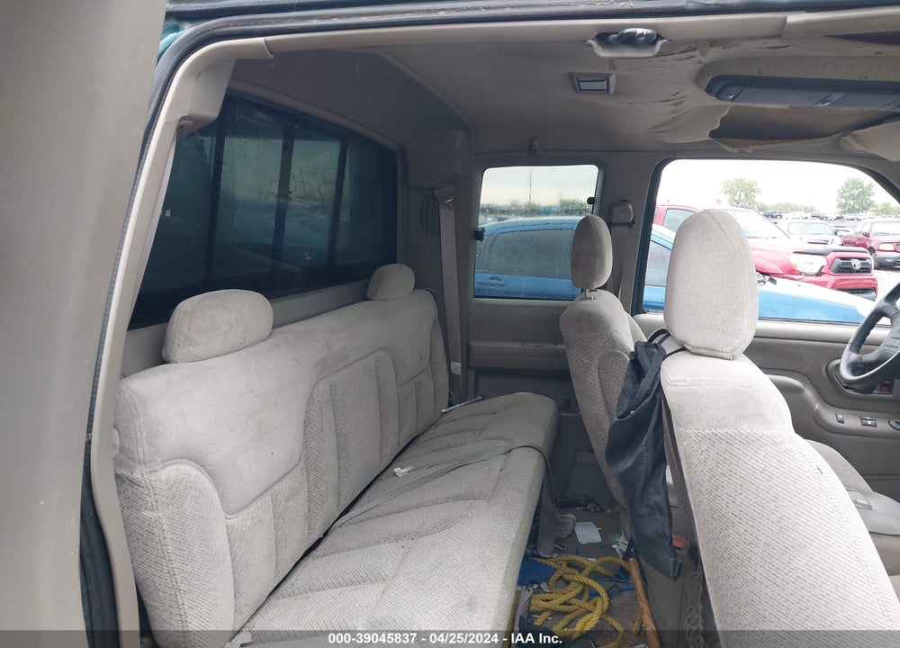 1997 CHEVROLET C/K 1500 SILVERADO FLEETSIDE VIN: 2GCEC19R9V1105247