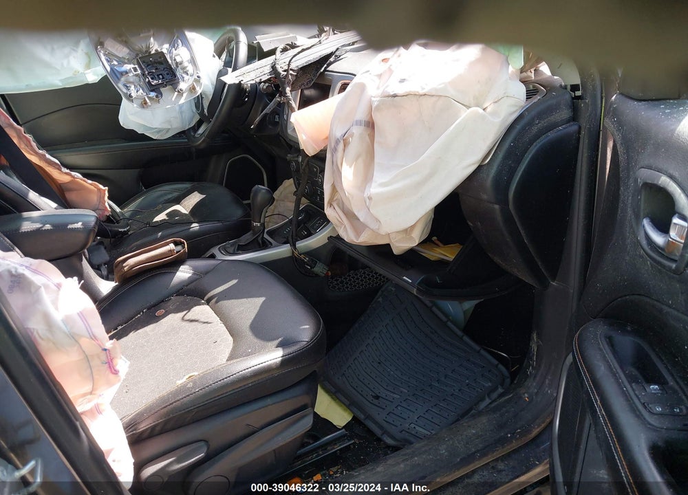 2018 JEEP COMPASS LATITUDE 4X4 VIN: 3C4NJDBB6JT354828
