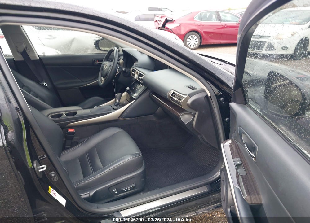 2014 LEXUS IS 350 VIN: JTHCE1D23E5004777