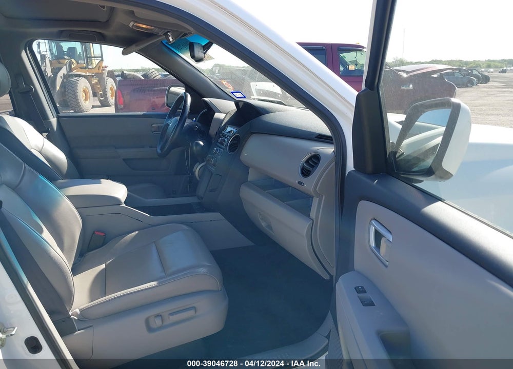 2012 HONDA PILOT EXL VIN: 5FNYF3H53CB033308