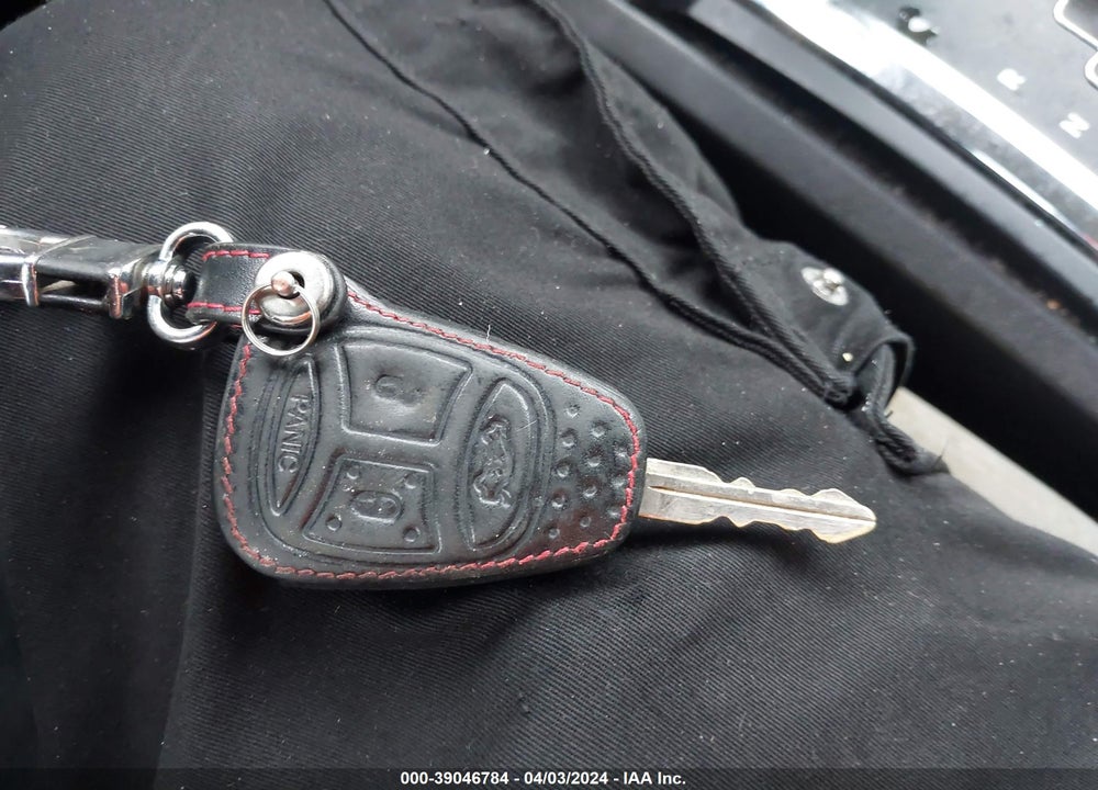 2007 DODGE CHARGER VIN: 2B3KA43G27H777986