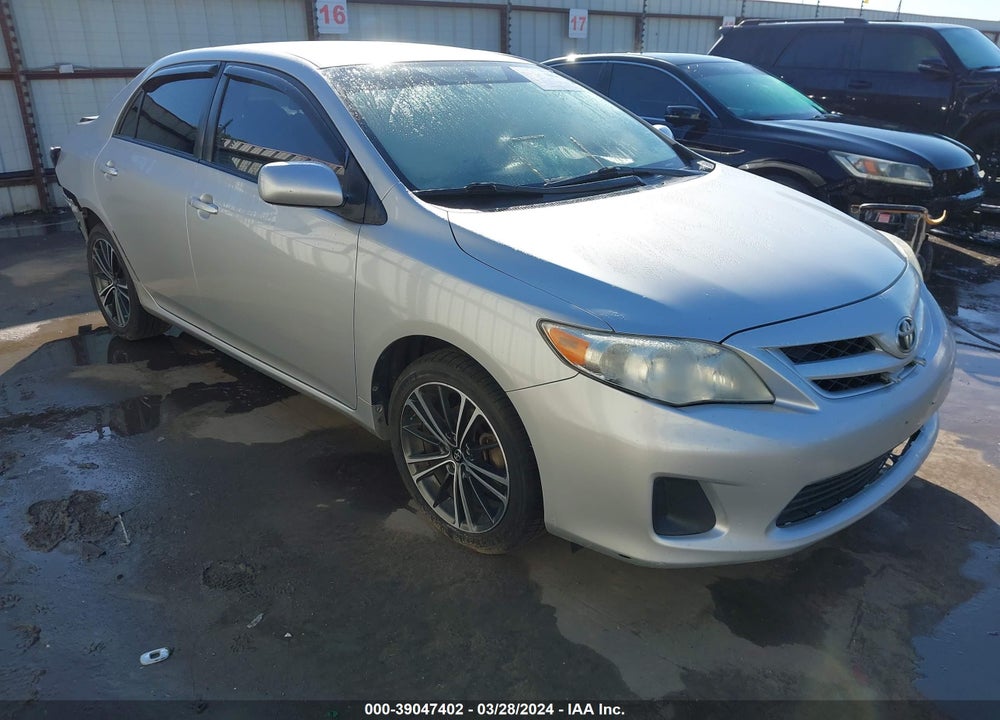 2011 TOYOTA COROLLA LE VIN: JTDBU4EE5B9155635