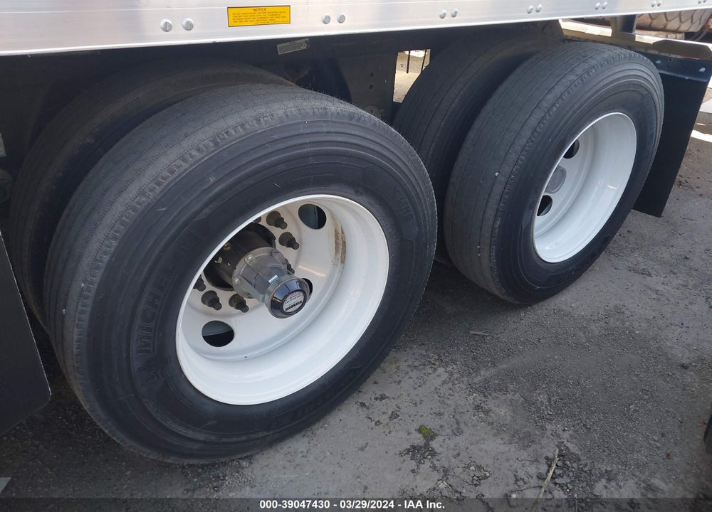 2024 UTILITY TRAILER MFG 4000D SEMI TRAILER VIN: 1UYVS2537R3180315
