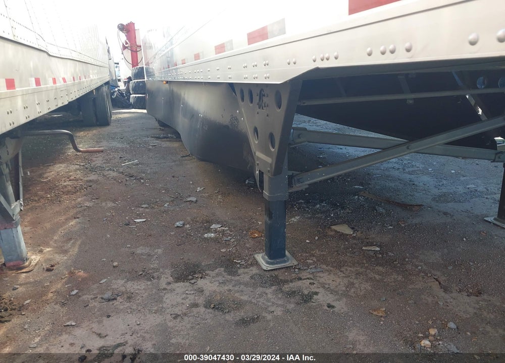2024 UTILITY TRAILER MFG 4000D SEMI TRAILER VIN: 1UYVS2537R3180315