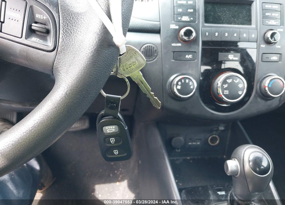 2012 KIA FORTE VIN: KNAFU4A20C5597600