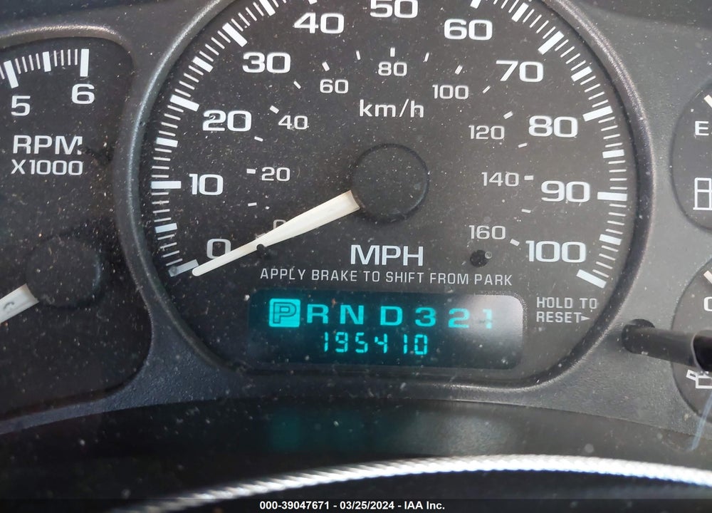 2002 GMC YUKON SLT VIN: 1GKEK13Z32R138716