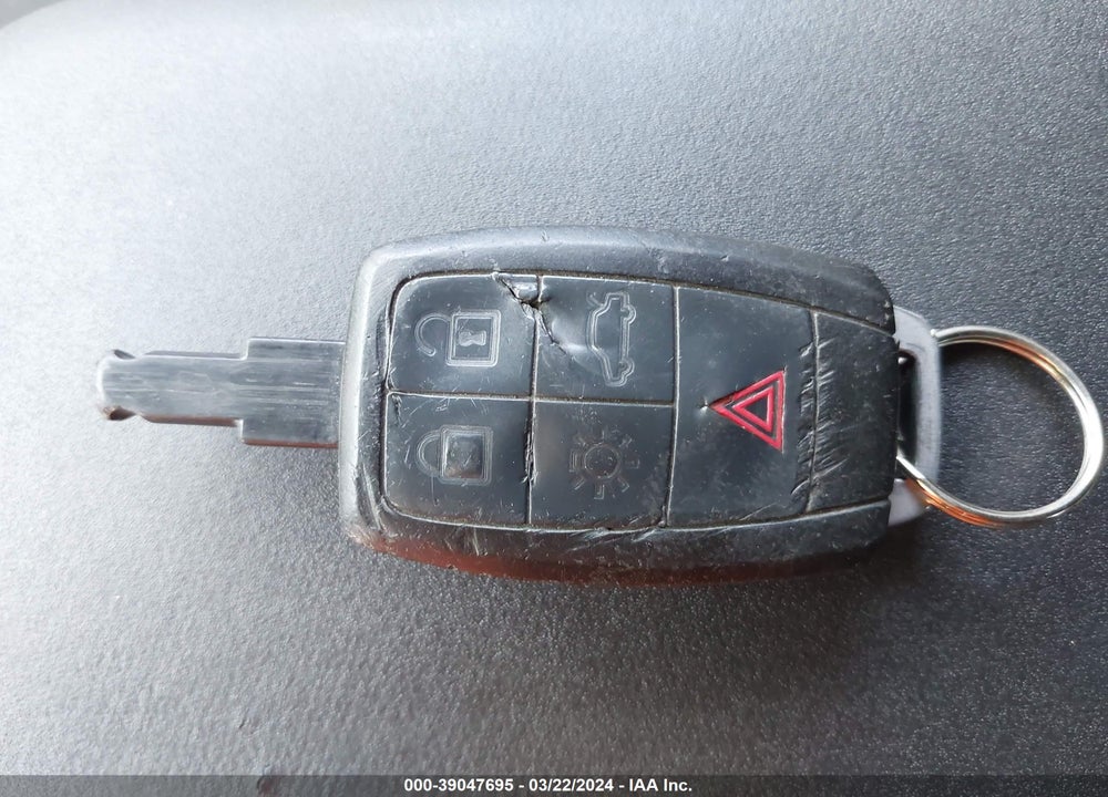 2009 VOLVO V50 2.4I VIN: YV1MW390292469381