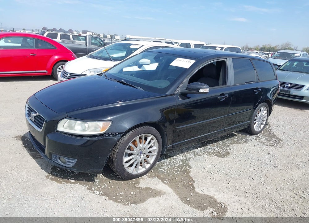 2009 VOLVO V50 2.4I VIN: YV1MW390292469381