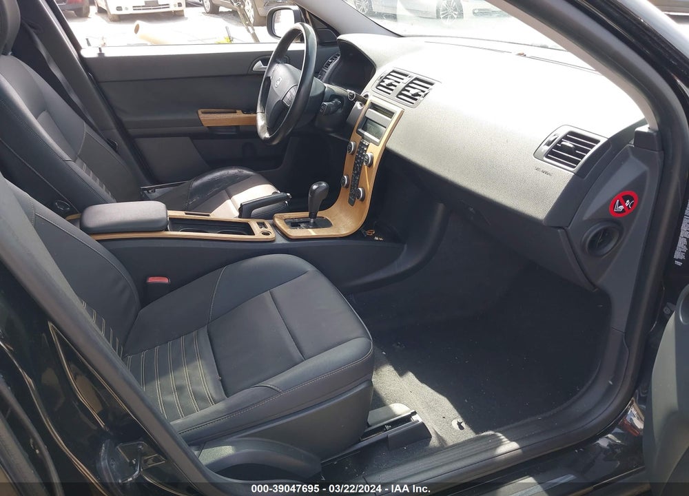 2009 VOLVO V50 2.4I VIN: YV1MW390292469381