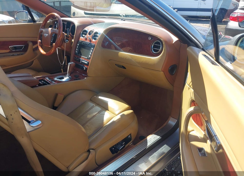 2007 BENTLEY CONTINENTAL GTC VIN: SCBDR33W57C046184