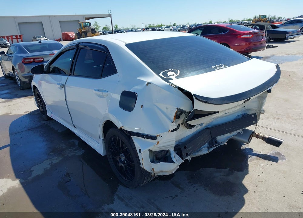 2015 TOYOTA COROLLA S VIN: 5YFBURHE0FP241718