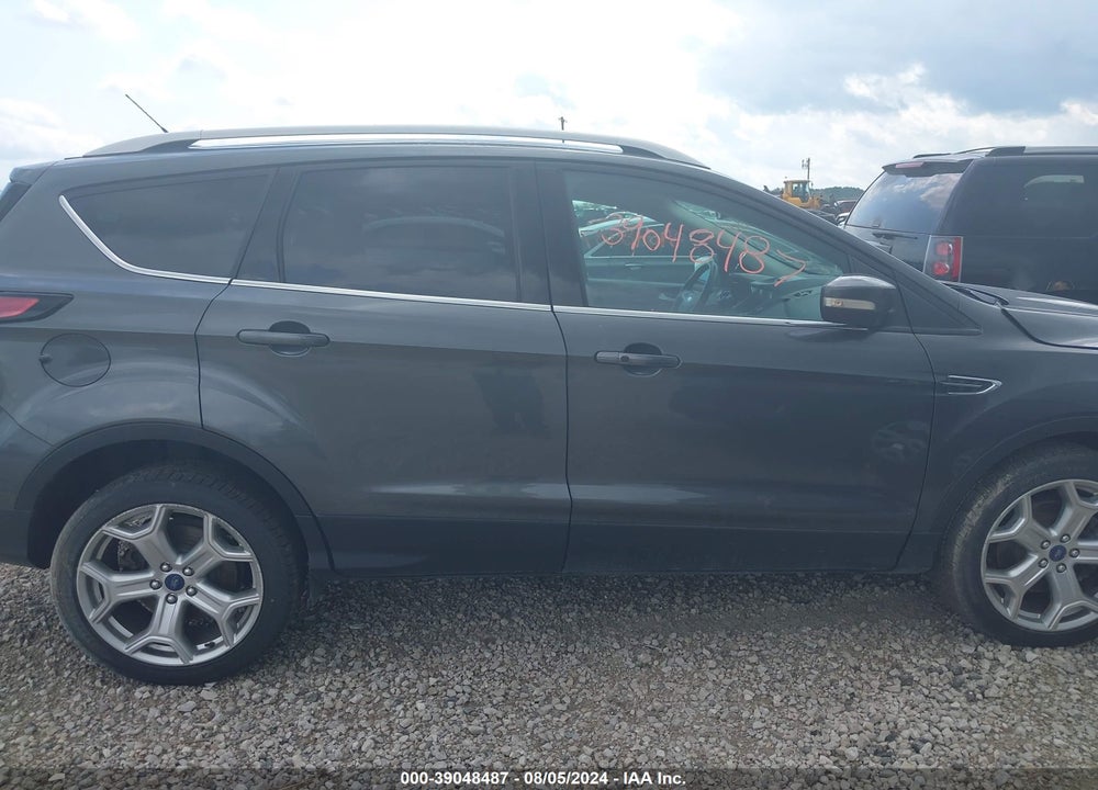 2017 FORD ESCAPE TITANIUM VIN: 1FMCU9J97HUE87541