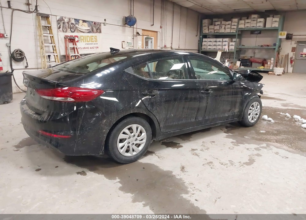 2017 HYUNDAI ELANTRA SE VIN: 5NPD74LF4HH172406