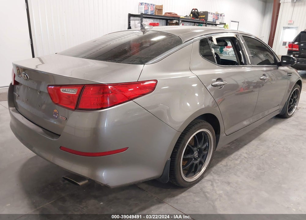 2015 KIA OPTIMA LX VIN: 5XXGM4A79FG517469