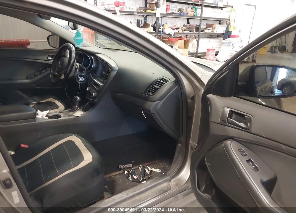 2015 KIA OPTIMA LX VIN: 5XXGM4A79FG517469