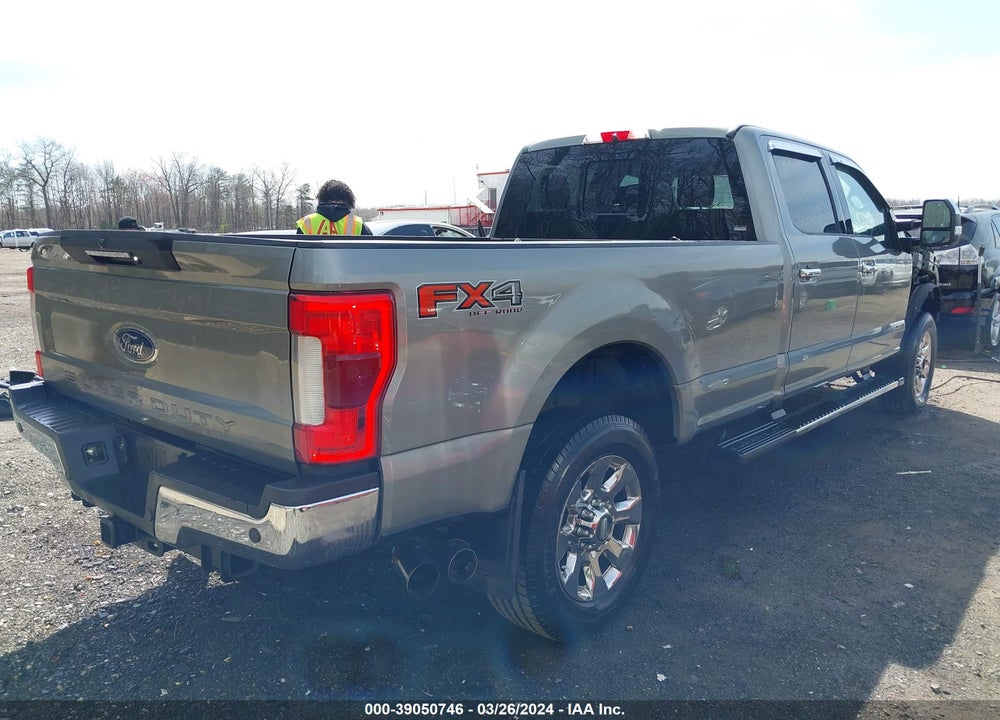2019 FORD F-250 LARIAT VIN: 1FT7W2BTXKEC04469