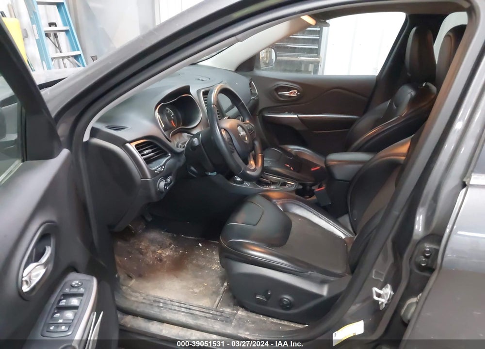 2019 JEEP CHEROKEE LATITUDE PLUS 4X4 VIN: 1C4PJMLB1KD398735