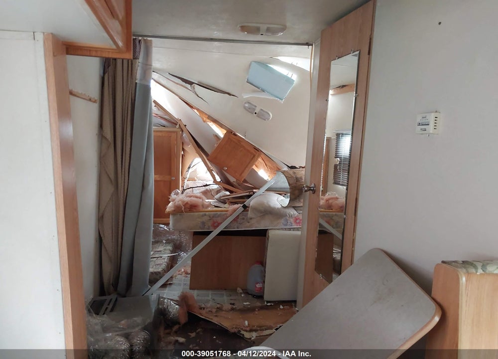 2003 R-VISION TRAVEL TRAILER VIN: 4WY200N2X31024717