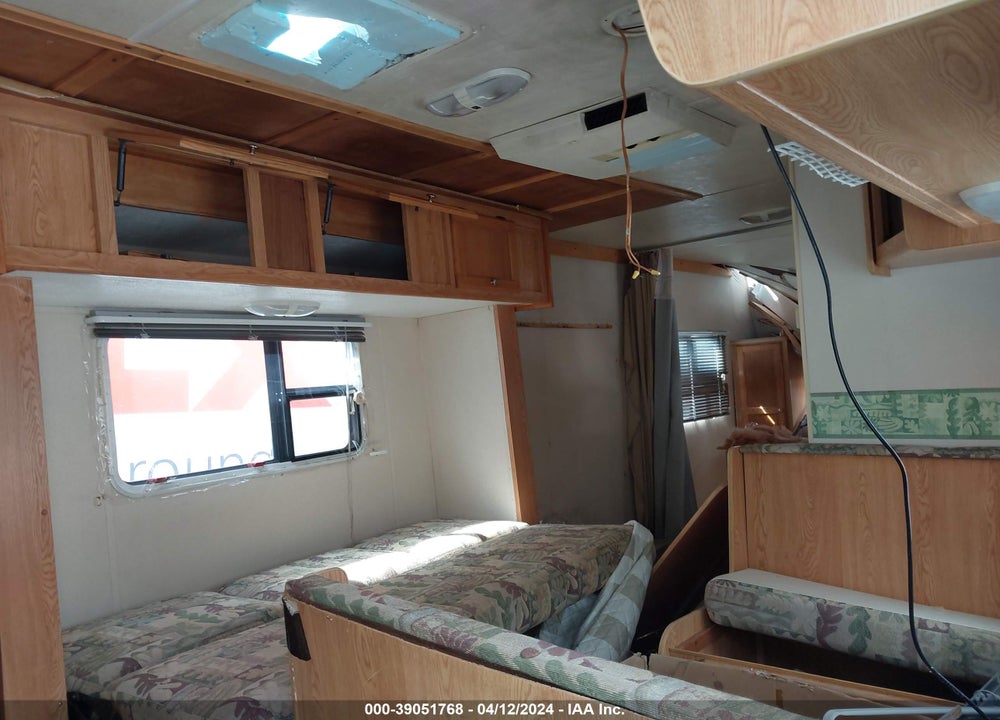 2003 R-VISION TRAVEL TRAILER VIN: 4WY200N2X31024717