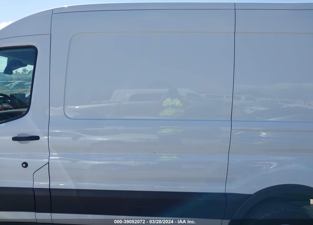 2023 FORD E-TRANSIT-350 VIN: 1FTBW9CK7PKA24772