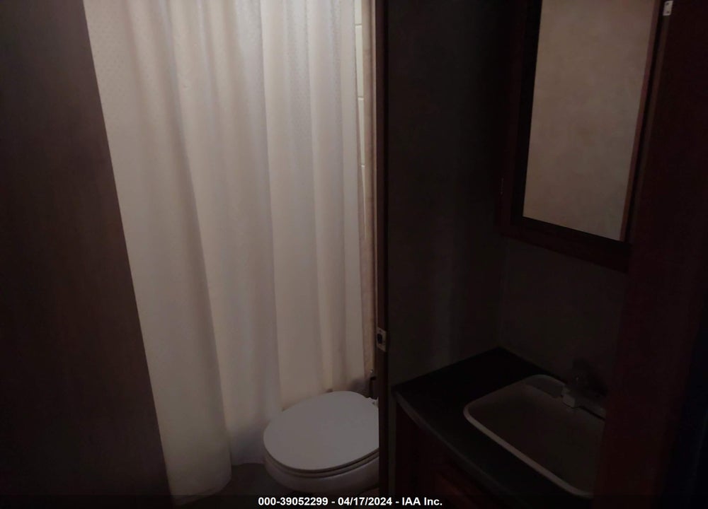2012 JAYCO JAY FLIGHT VIN: 1UJBJ0BN7C18B0136