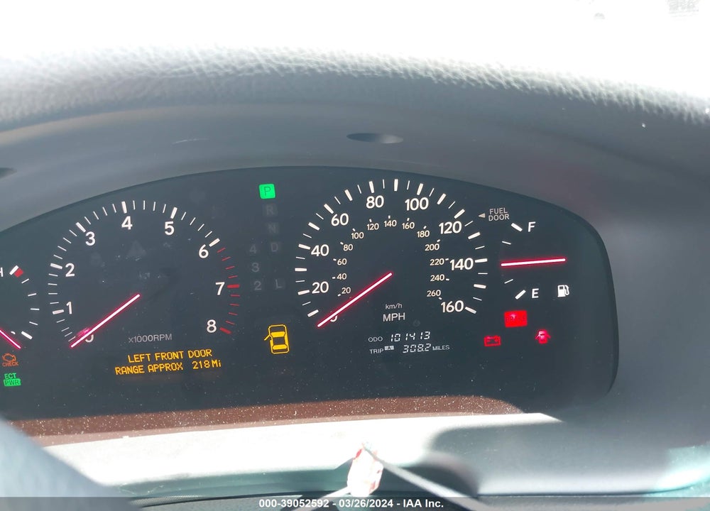 2001 LEXUS LS 430 VIN: JTHBN30F910035426