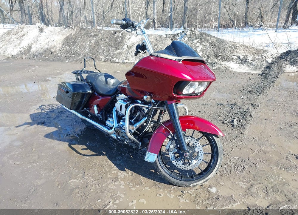2016 HARLEY-DAVIDSON FLTRXS ROAD GLIDE SPECIAL VIN: 1HD1KTM17GB638357
