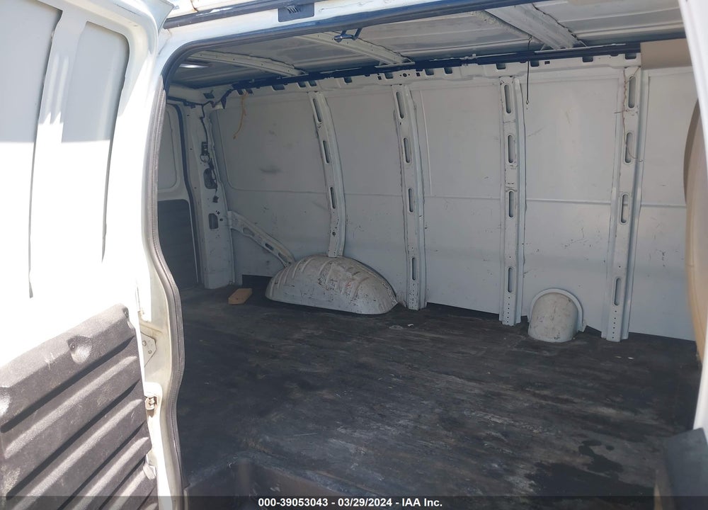 2010 CHEVROLET EXPRESS 1500 WORK VAN VIN: 1GCUGADX7A1179949