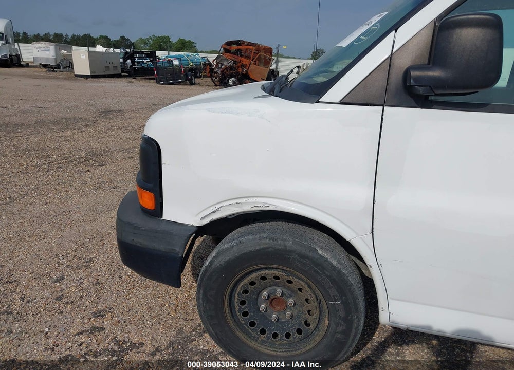 2010 CHEVROLET EXPRESS 1500 WORK VAN VIN: 1GCUGADX7A1179949