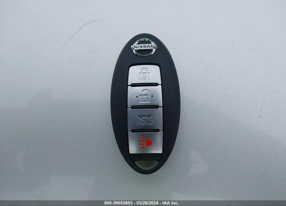 2016 NISSAN VERSA 1.6 SL VIN: 3N1CN7AP8GL822452