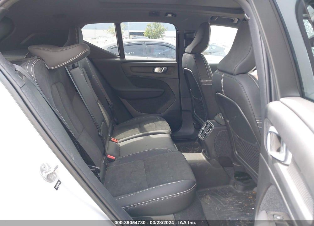 2022 VOLVO XC40 RECHARGE PURE ELECTRIC P8 TWIN PLUS VIN: YV4ED3UR9N2780237