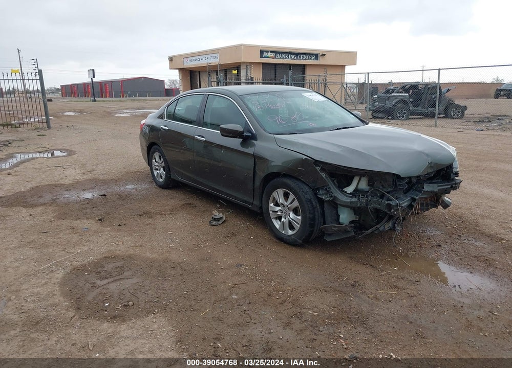 2013 HONDA ACCORD LX VIN: 1HGCR2F38DA039680