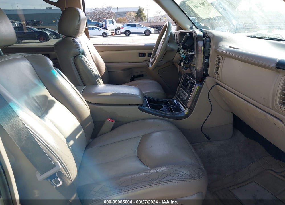 2004 GMC YUKON XL 1500 DENALI VIN: 1GKFK66U34J229861