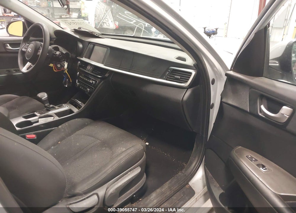 2020 KIA OPTIMA LX VIN: 5XXGT4L35LG428684
