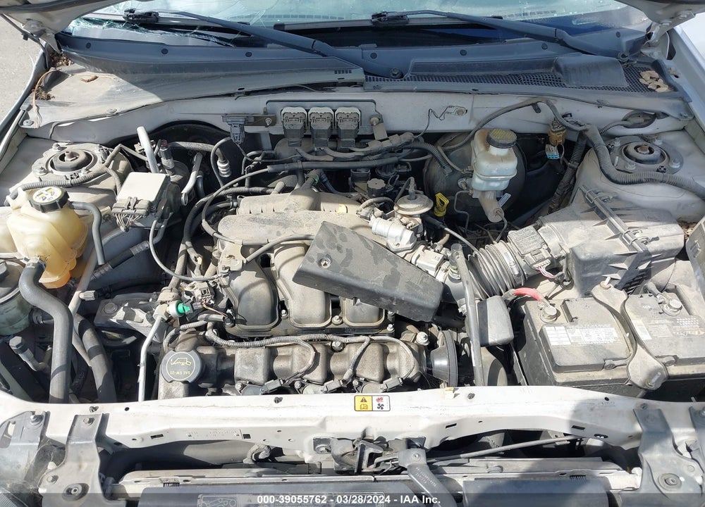 2005 FORD ESCAPE LIMITED VIN: 1FMYU04165KB19009