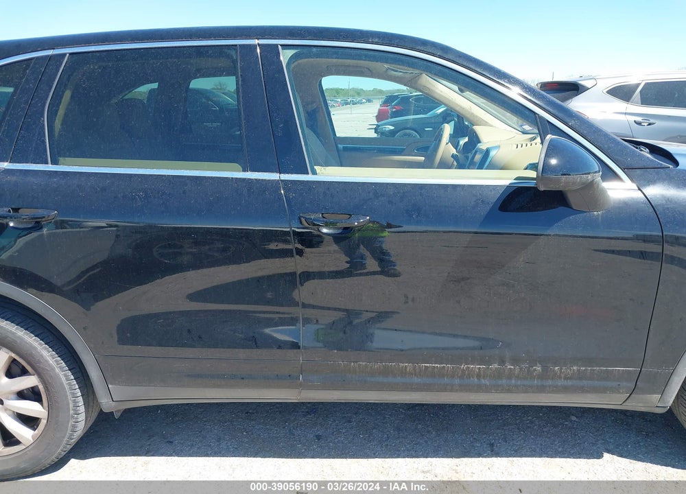 2014 PORSCHE CAYENNE VIN: WP1AA2A20ELA01098