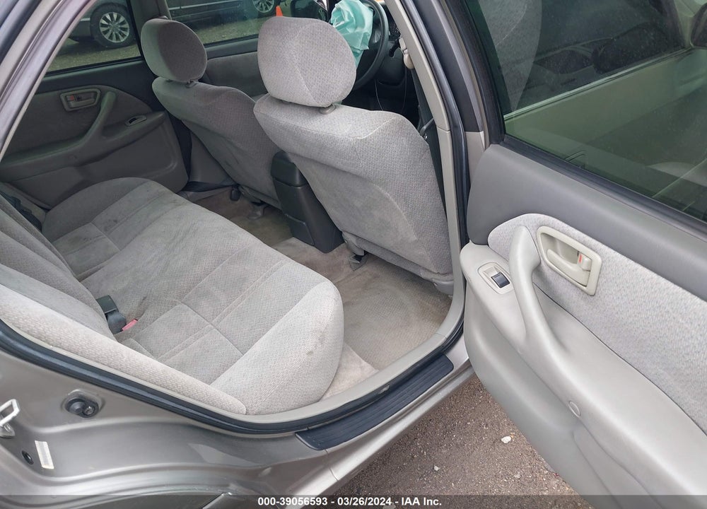 2000 TOYOTA CAMRY VIN: 4T1BF22K4YU095082