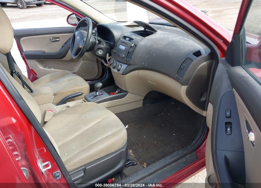 2010 HYUNDAI ELANTRA GLS VIN: KMHDU4AD8AU884709