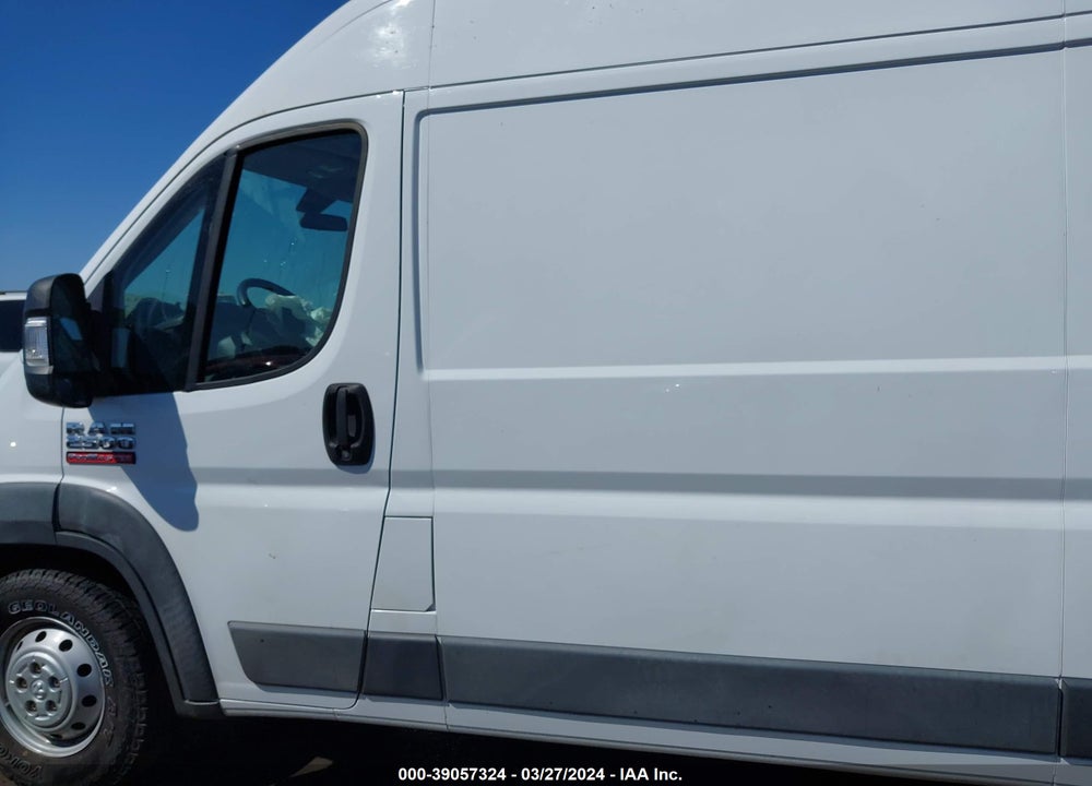 2017 RAM PROMASTER 2500 HIGH ROOF 159 WB VIN: 3C6TRVDG9HE537807