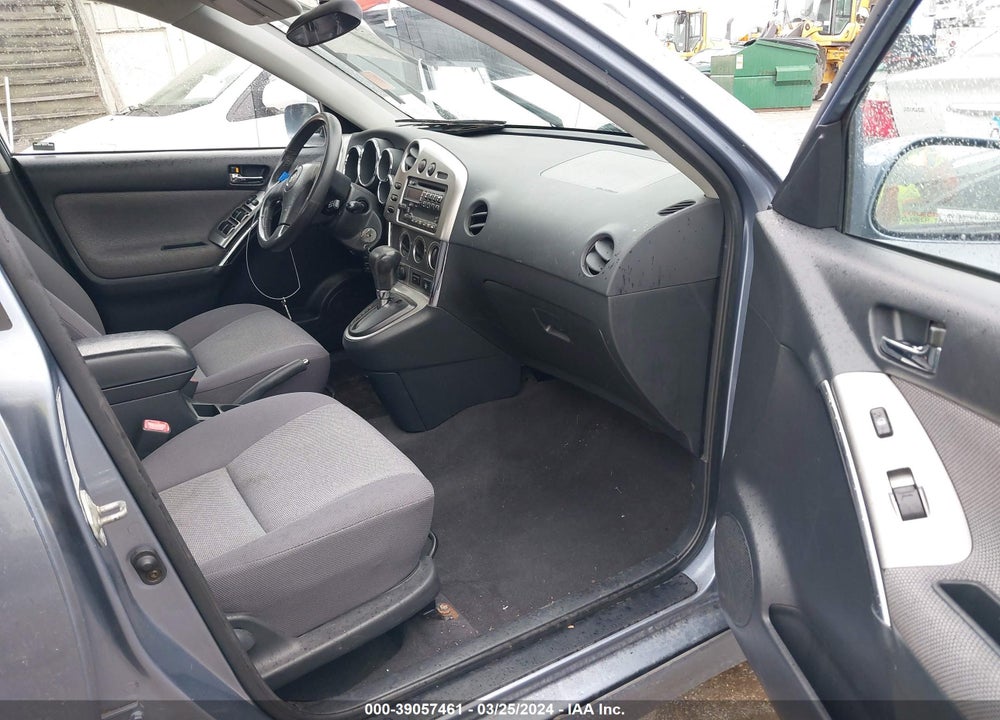 2004 TOYOTA MATRIX/XR VIN: 2T1LR32E94C166803
