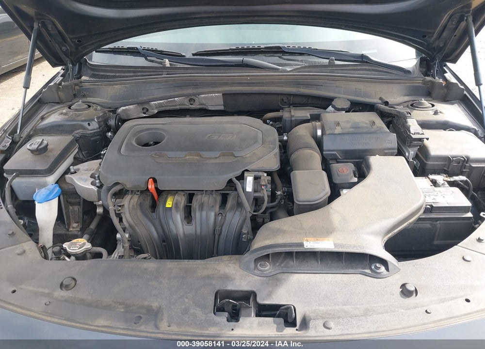 2018 KIA OPTIMA LX VIN: KNAGT4L30J5212238