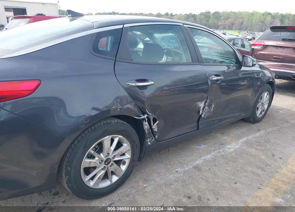 2018 KIA OPTIMA LX VIN: KNAGT4L30J5212238