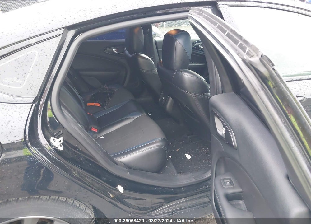 2016 CHRYSLER 200 S VIN: 1C3CCCBB1GN114143