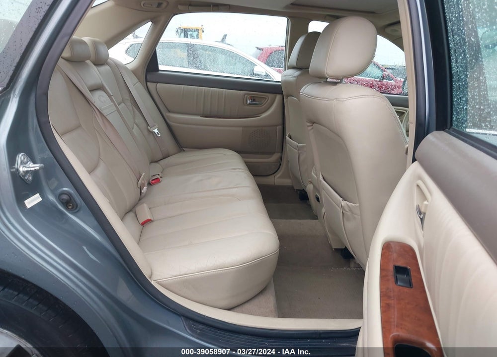 2002 TOYOTA AVALON XLS VIN: 4T1BF28B42U229684