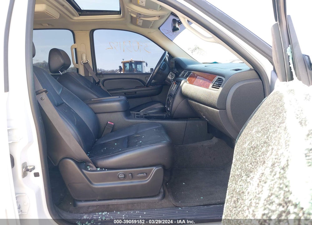 2009 GMC YUKON SLT W/4SB VIN: 1GKFK33099R246785