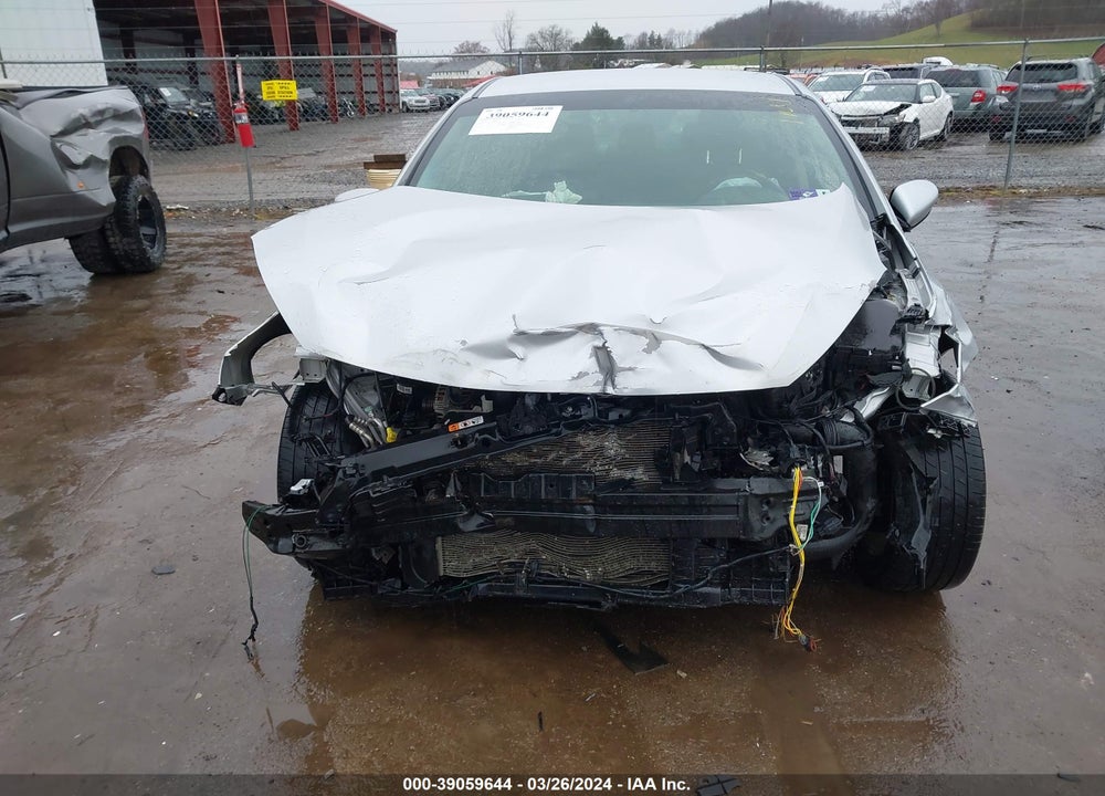 2015 KIA FORTE LX VIN: KNAFX4A68F5415320