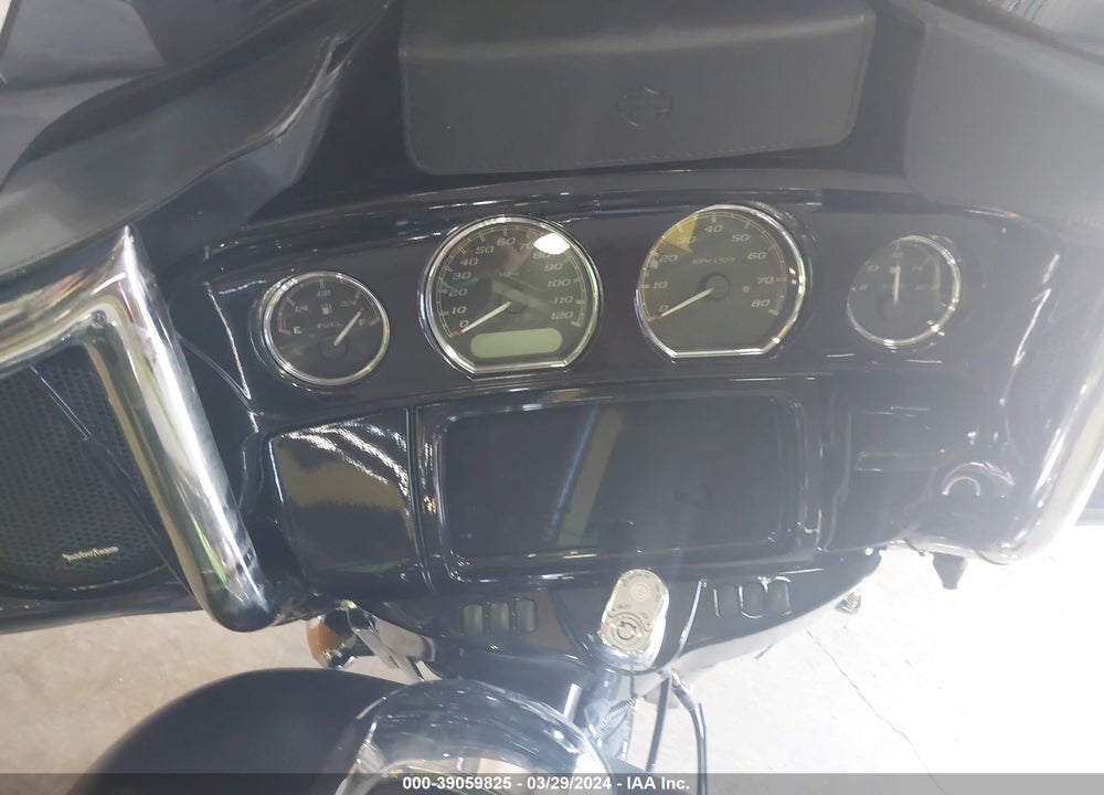 2022 HARLEY-DAVIDSON FLHXS VIN: 1HD1KRP15NB651541